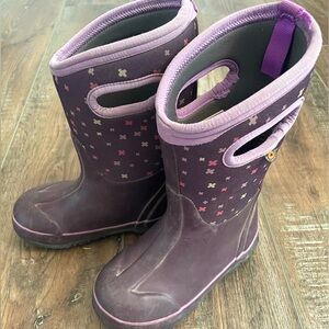 Bogs size 11 girls winter boots